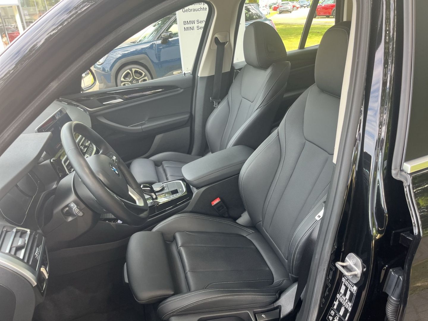 BMW X3 xDrive 20d Navigation LED Tempomat Sitzheizun foto 22