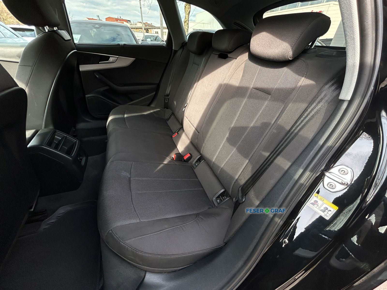 Audi A4 - Bild 8