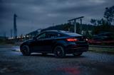 BMW X6M Ein Traum in Schwarz - BMW X6 M: mit Anhängerkupplung