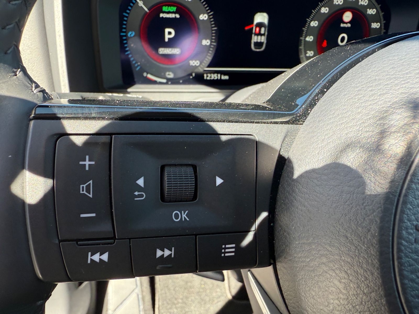 Fahrzeugabbildung Nissan Qashqai N-Connecta e-Power - nur 12.350 km !!!!