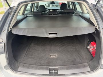 Opel Insignia - 9