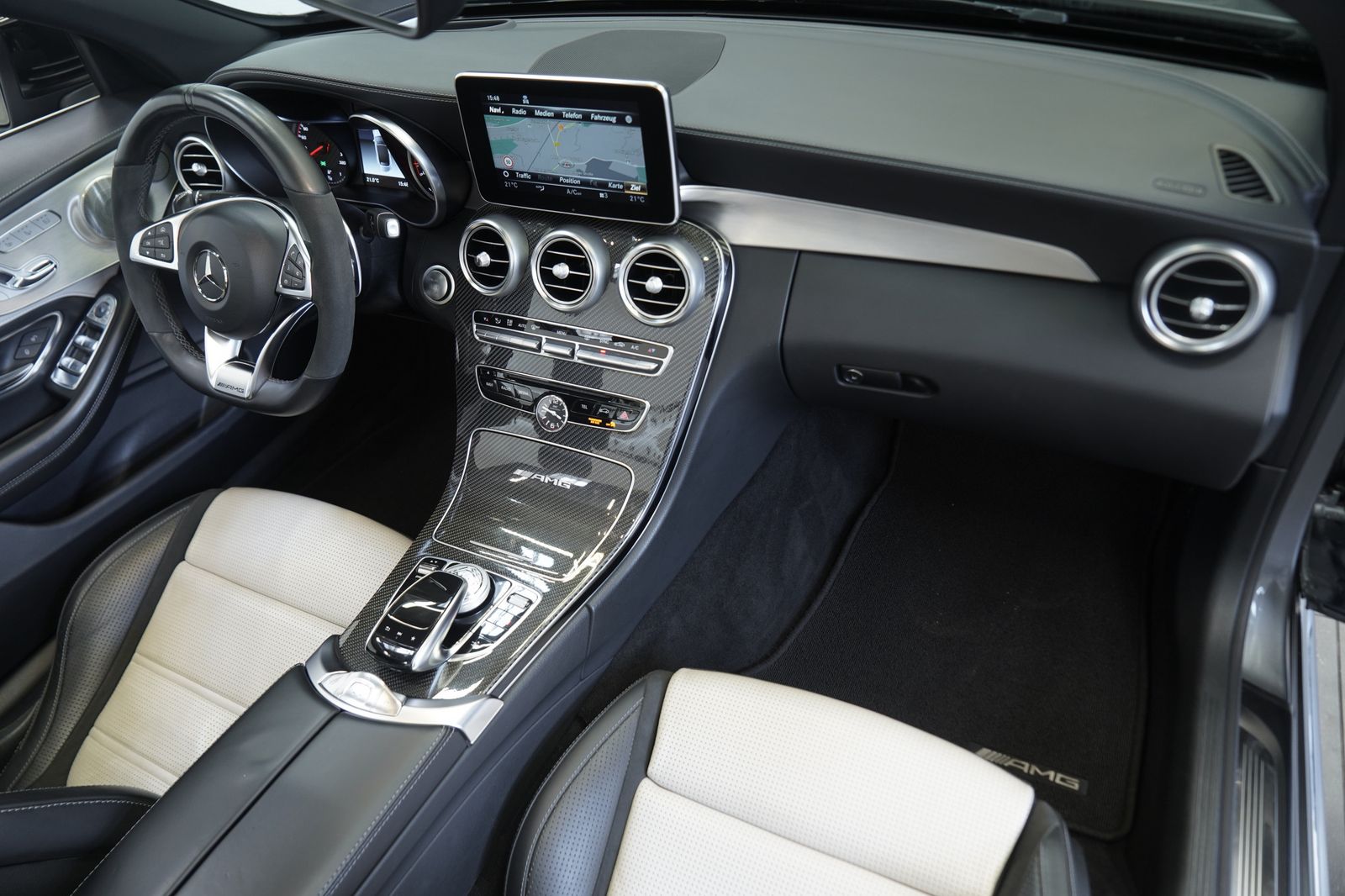 Mercedes Benz C 63 Amg