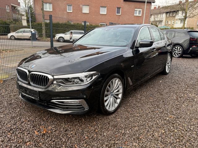 BMW 530 Baureihe 5 Lim. 530 d Luxury Line  MEGA VOLL