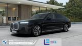 BMW i7 xDrive60 M Sport || AHK el.Türen Autobahnass. - BMW i7 in Essen