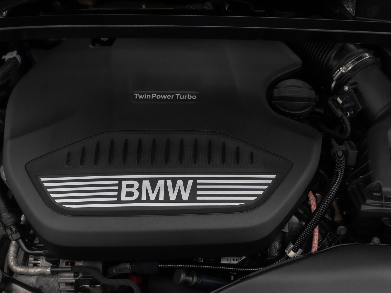 Fahrzeugabbildung BMW 218 Gran Coupé GeschwindigReg PDC DAB CockpitPr