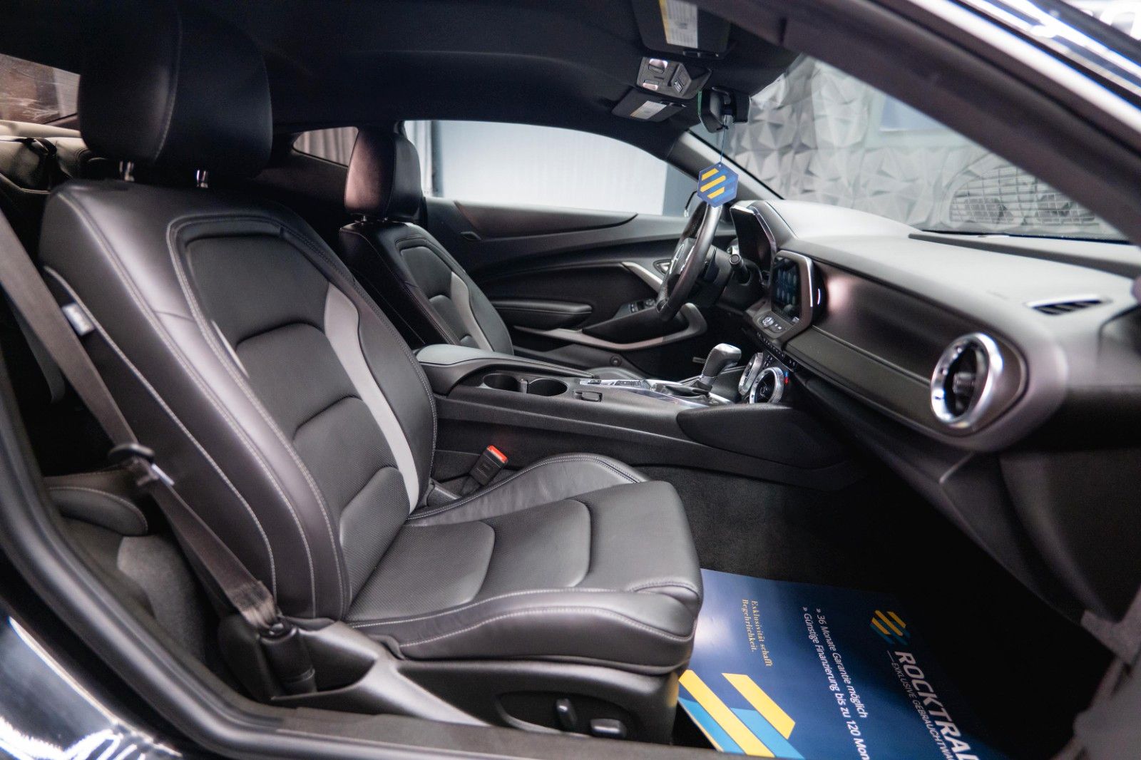 Fahrzeugabbildung Chevrolet Camaro 3.6 V6 Coupe ZL1 Performance *CarPlay*19%