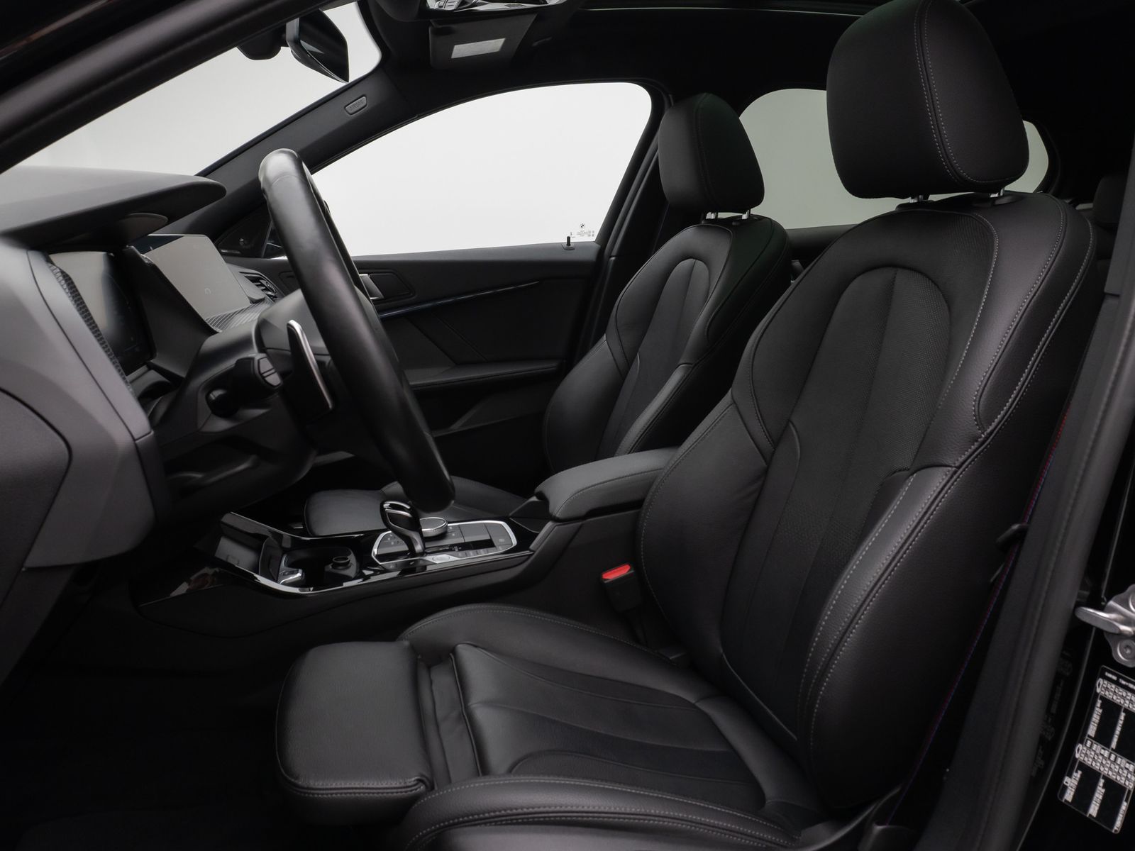 Fahrzeugabbildung BMW 120i M Sport Pro Panorama Kamera DAB H/K Komfort