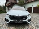 Skoda Octavia Combi RS iV DSG / Navi / ACC / AHK - Skoda Octavia: Weiß