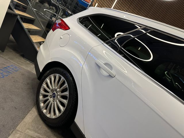 Ford Focus Turnier Titanium