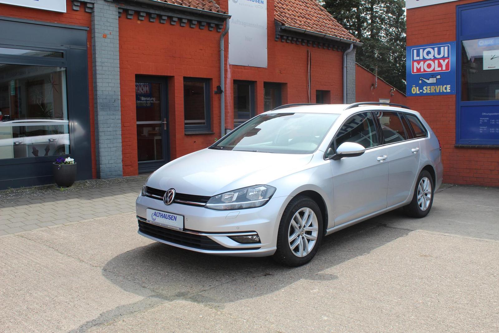 Volkswagen Golf Variant VII 2.0 TDI Comfortline /Navi/AH...