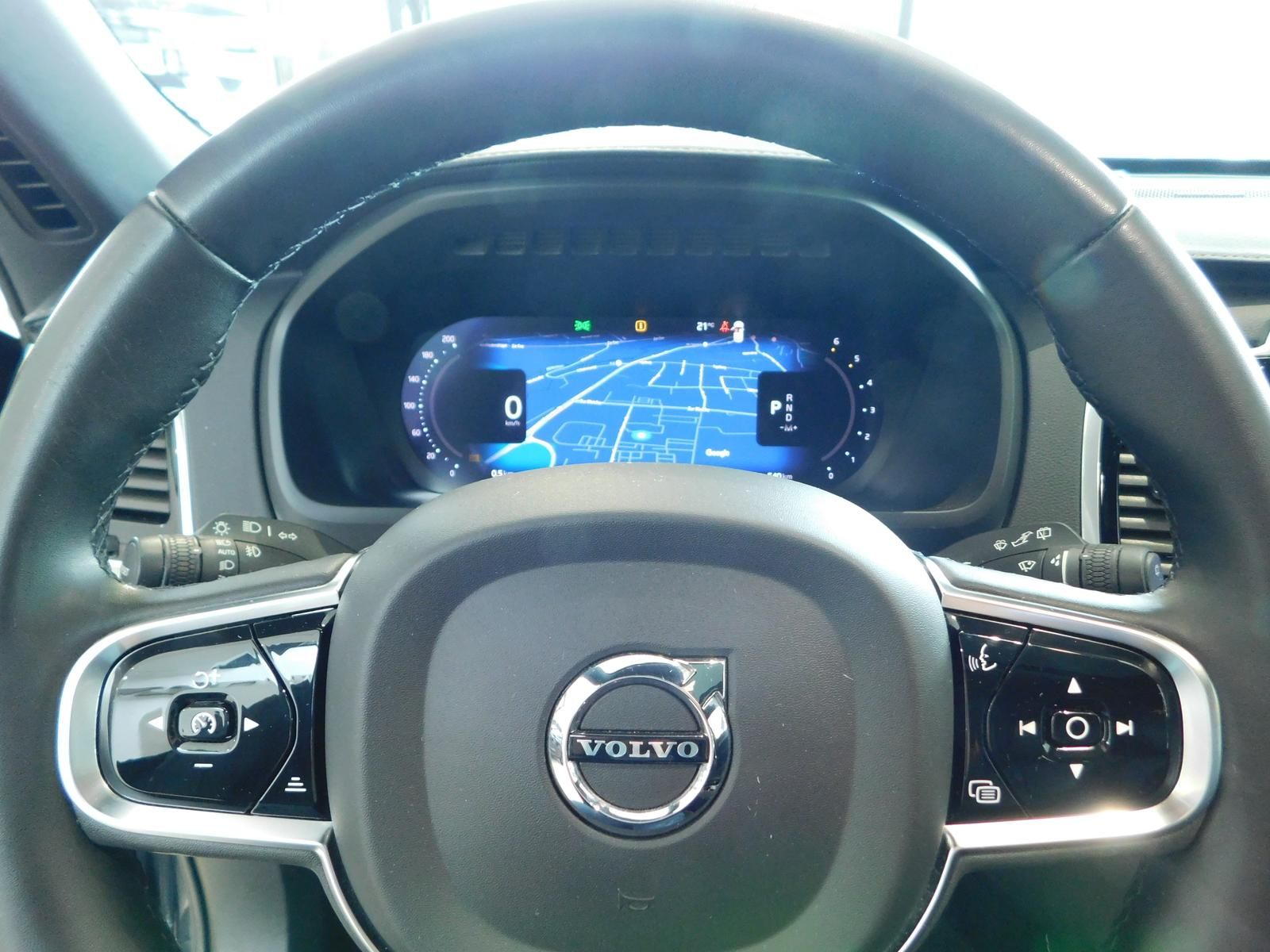 Fahrzeugabbildung Volvo XC90 B5 D AWD Plus Bright