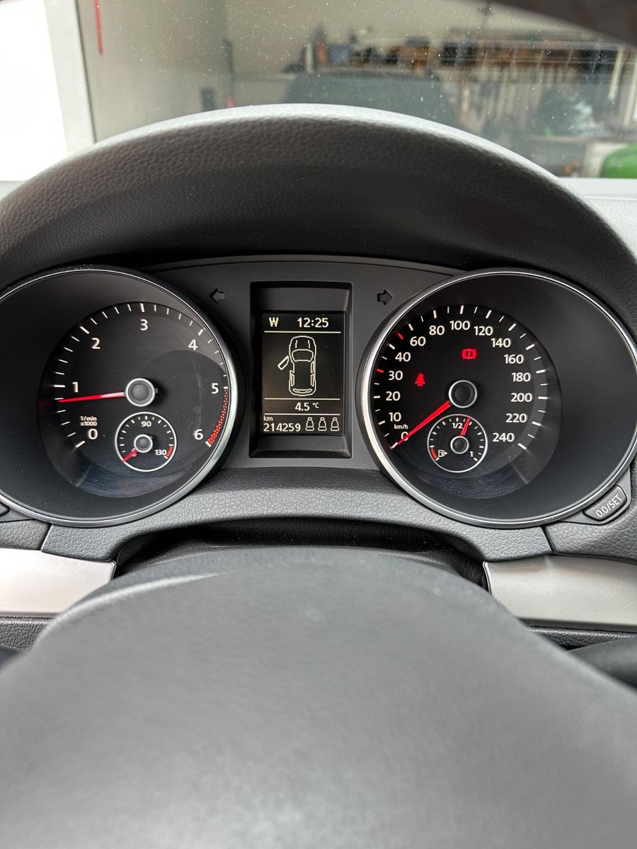 Volkswagen Golf 2009 — photo 10
