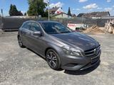 Mercedes-Benz A 180 A A 180 BlueEfficiency - gebrauchte Mercedes-Benz A 180 aus dem Jahr 2015