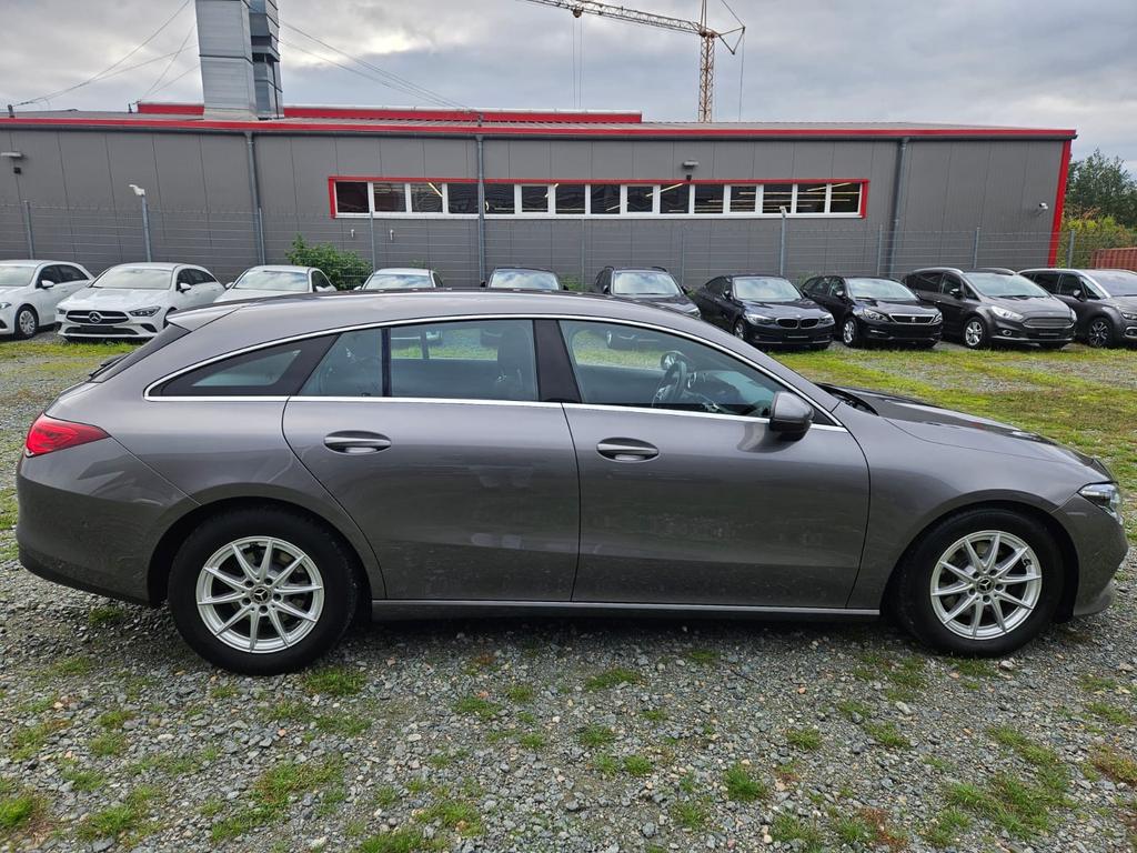 Mercedes-Benz CLA 200 Shooting Brake