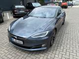 Tesla Model S Maximale Reichweite Plus - Tesla Gebrauchtwagen in Hamburg
