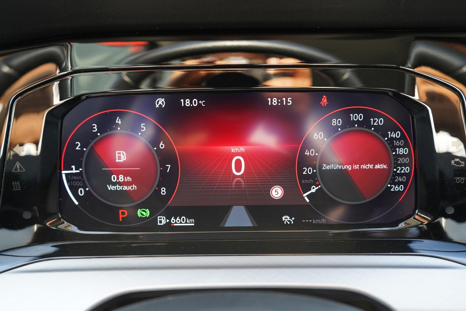 Volkswagen Golf VIII Variant 1.0 eTSI DSG Life LED ACC Navi, миниатюра 22