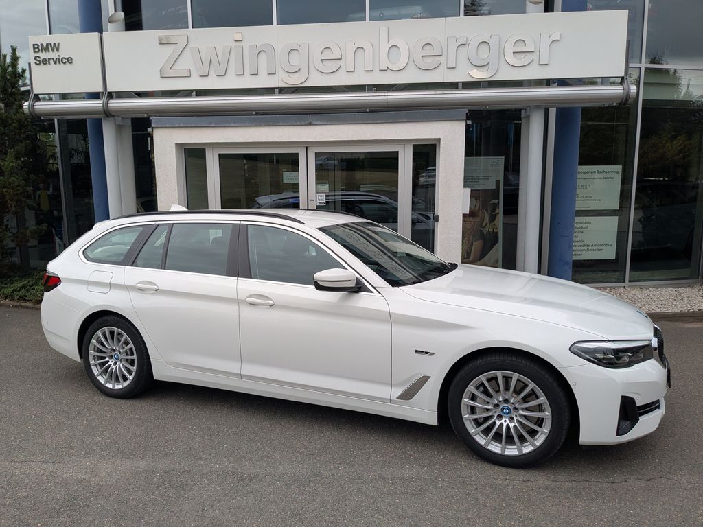 Image of BMW 530