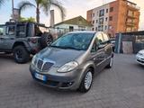 Lancia MUSA 1.3 Multijet 16V Oro - Lancia Musa Oro mit Diesel-Antrieb