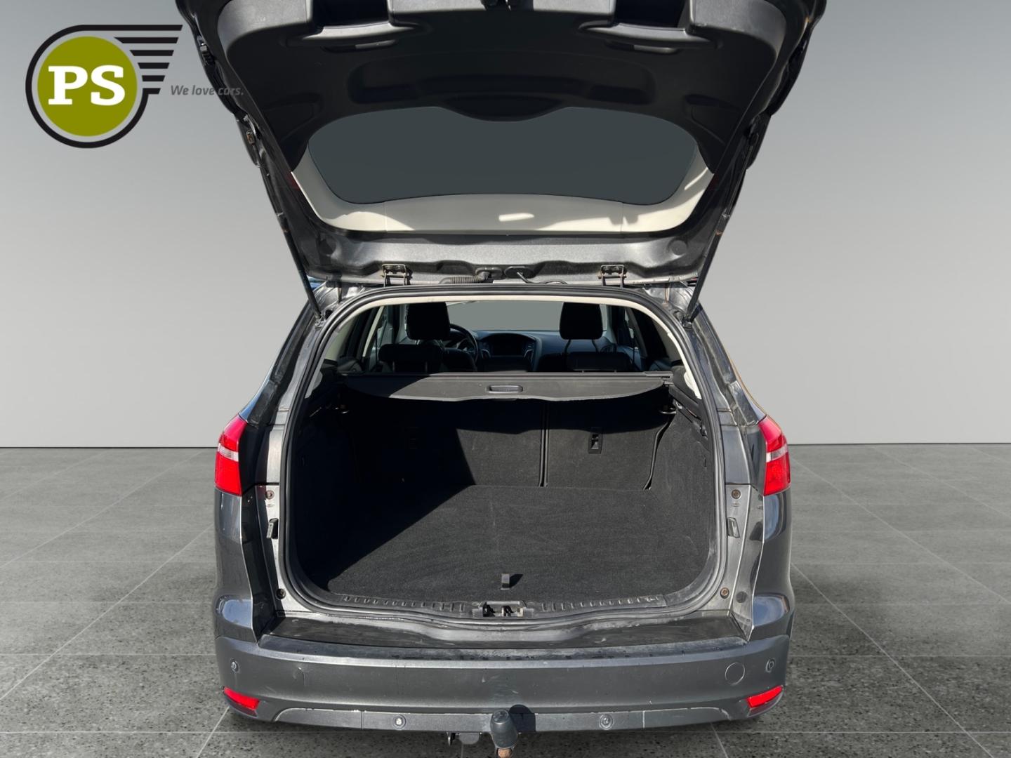 Ford Focus 2015 — photo 14