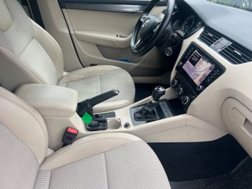 Skoda Octavia - 8