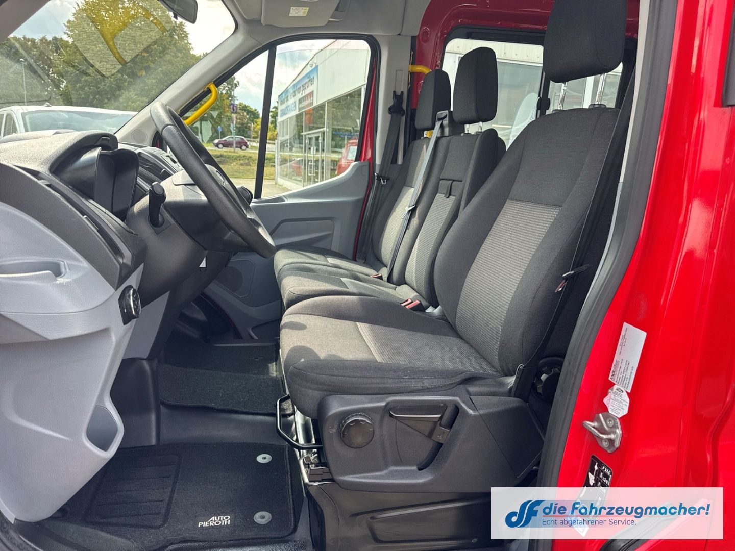 Fahrzeugabbildung Ford Transit Kombi 350 L3 2.2 TDCi DPF *3022