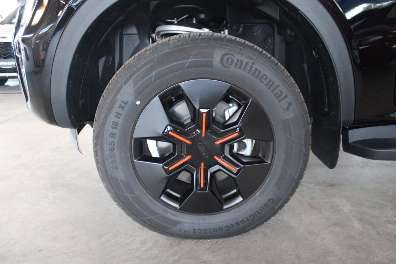 Fahrzeugabbildung Ford Ranger PHEV Wildtrak AHK ROLLO B&O ACC 360°