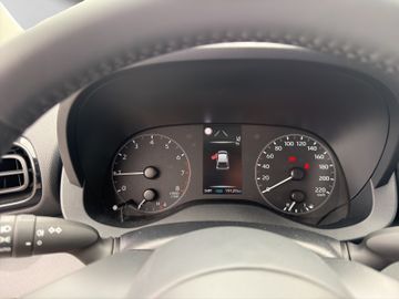 Toyota Yaris - 11