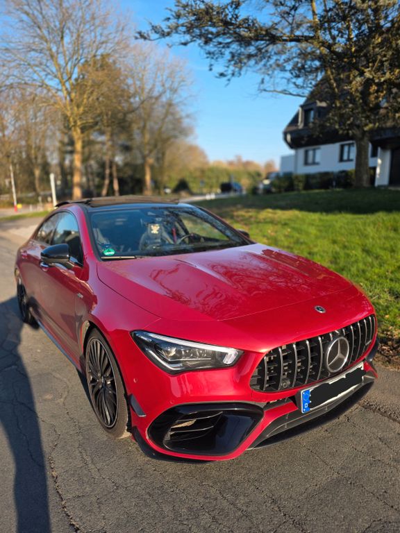 Mercedes-Benz CLA 45 AMG