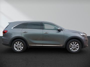 KIA Sorento - 3