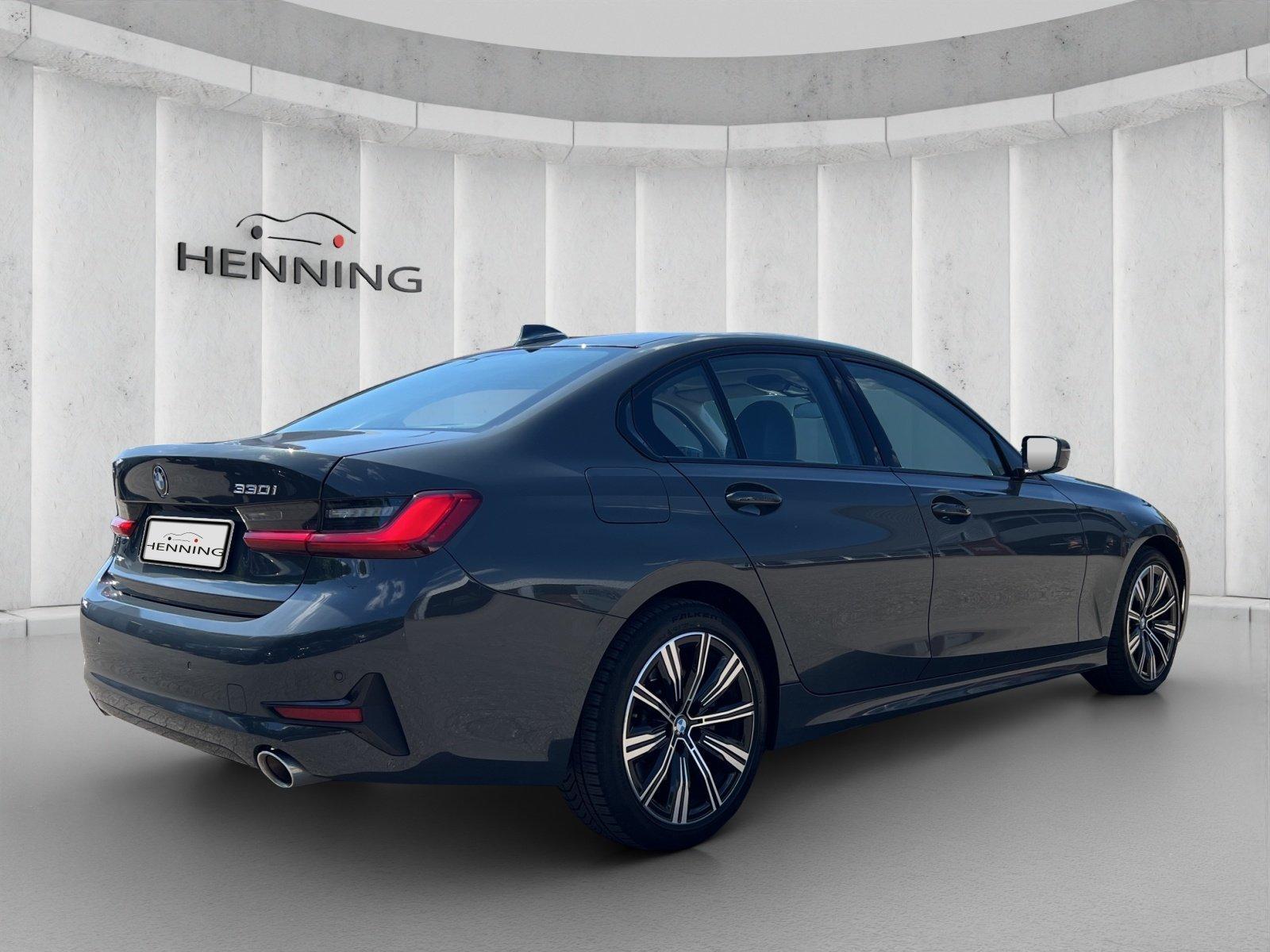 BMW 3er - 330 i Sport Line*Headup*Schiebedach