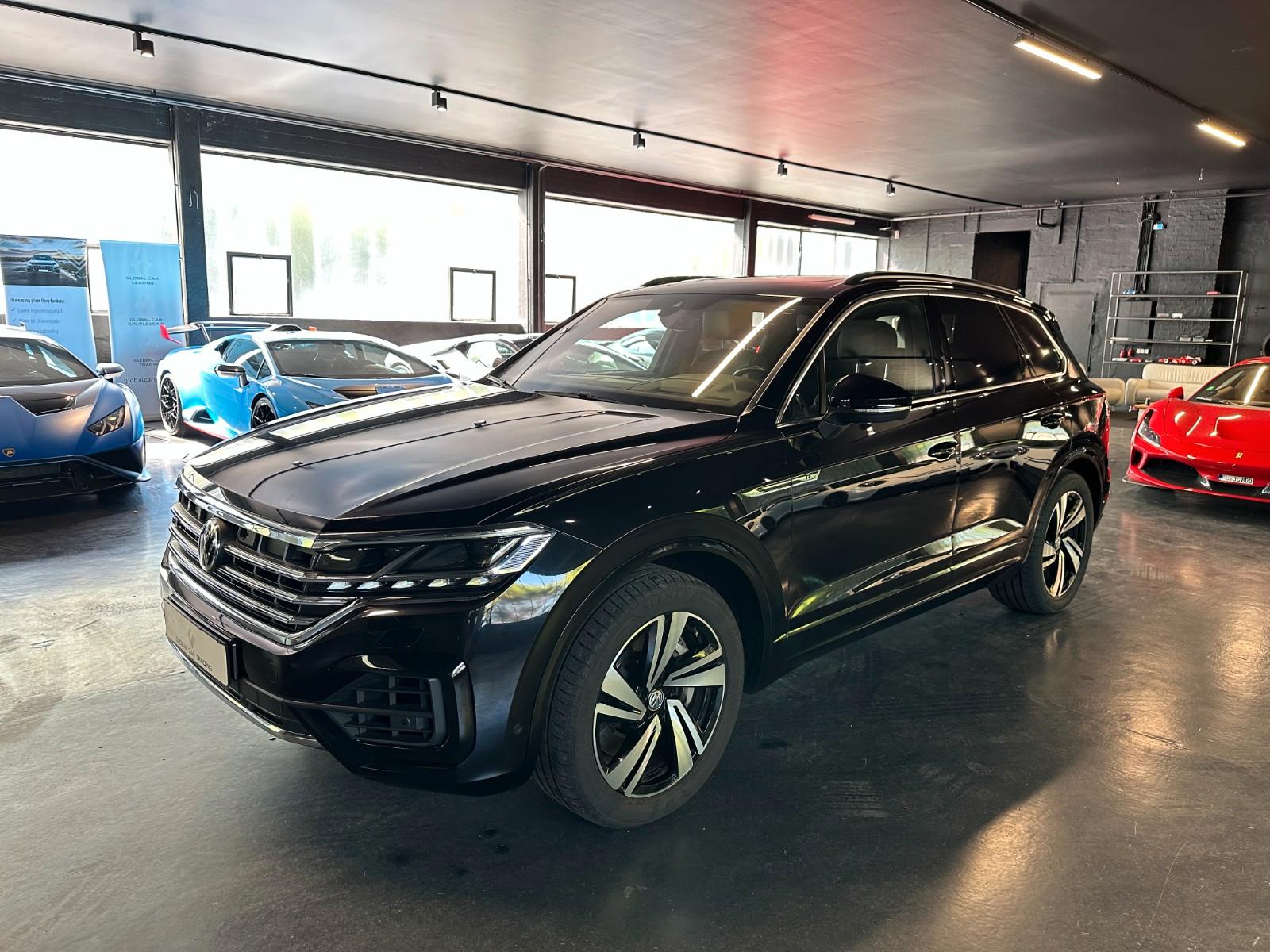 Volkswagen Touareg R-Line 4Motion*V8*ACC*AHK*Pano*DYNAUDI
