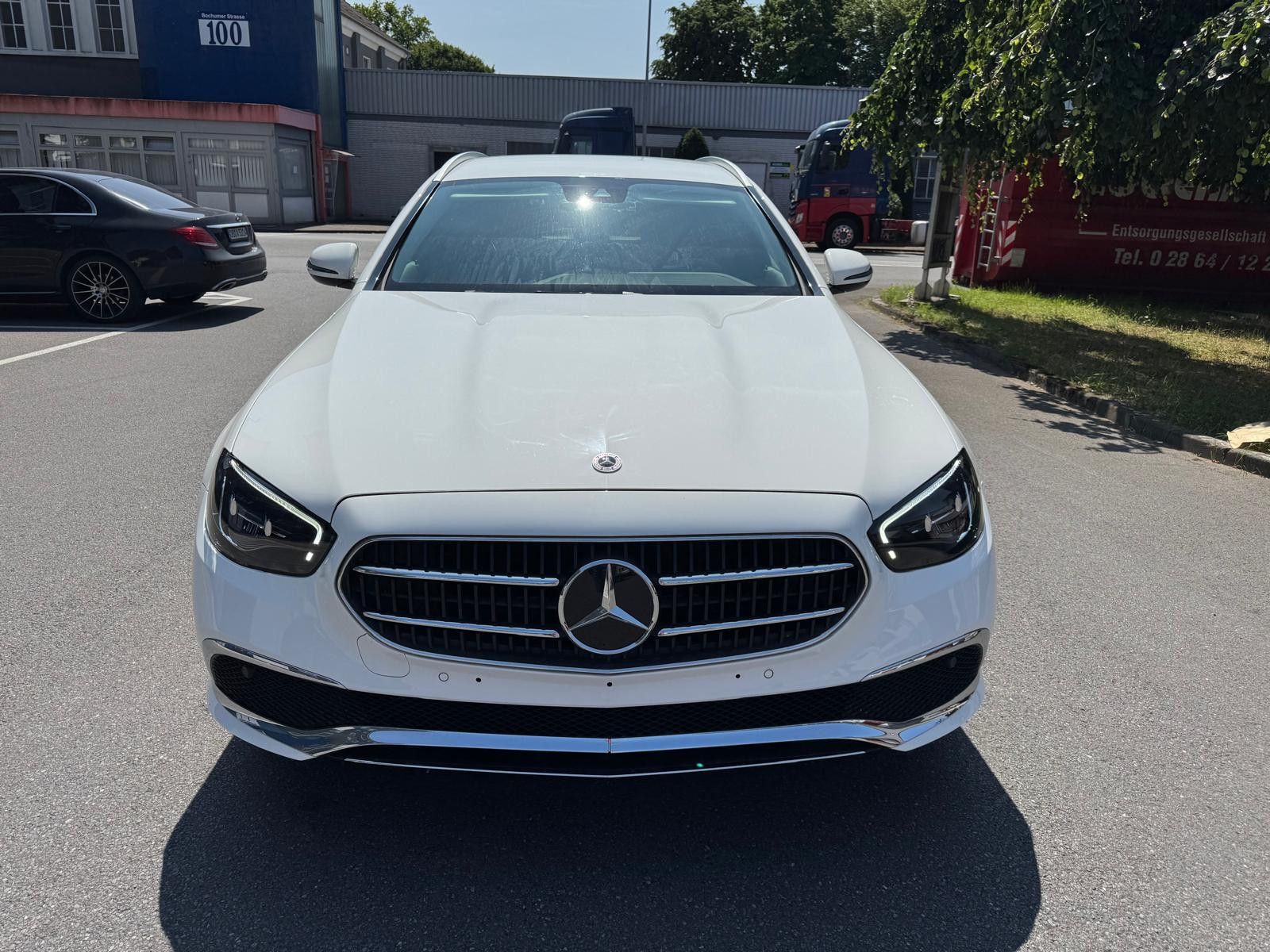 Mercedes-Benz E 300 de T Autom. imagem 2