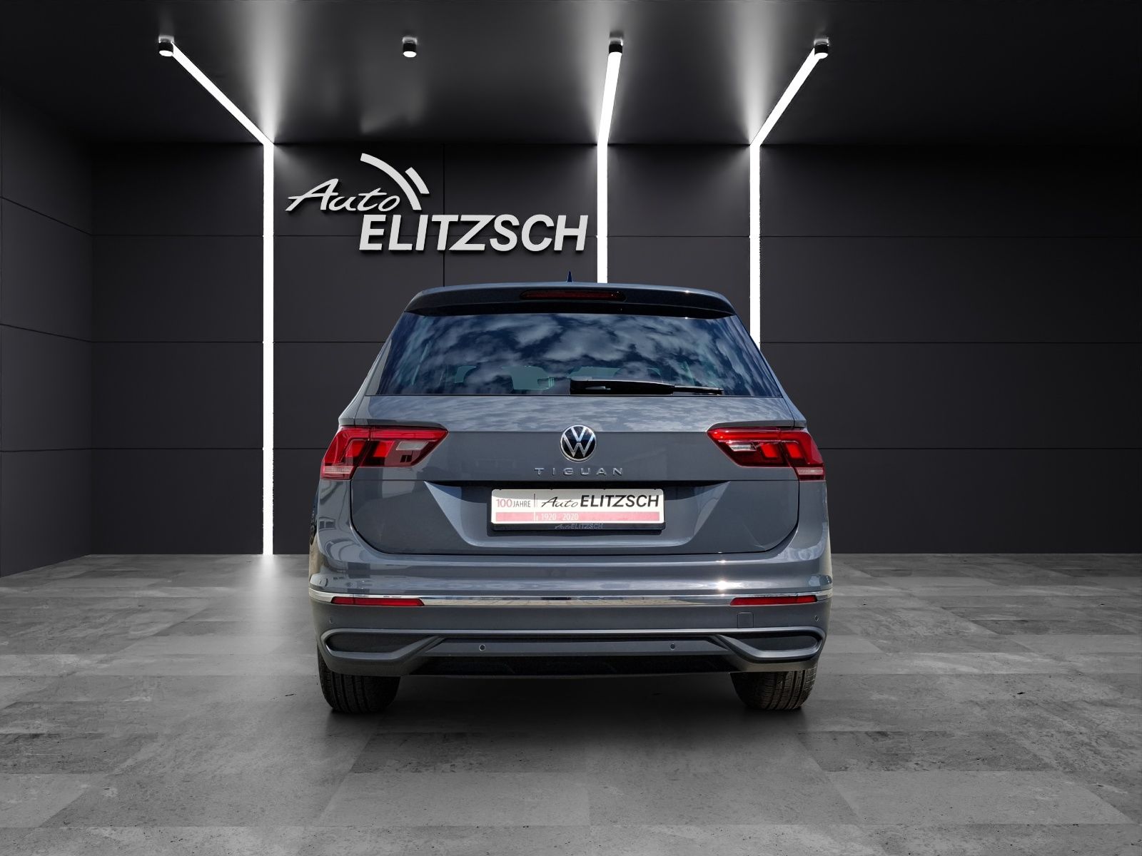 Fahrzeugabbildung Volkswagen Tiguan TDI Active LED Navi ACC Beifahrers. klapp