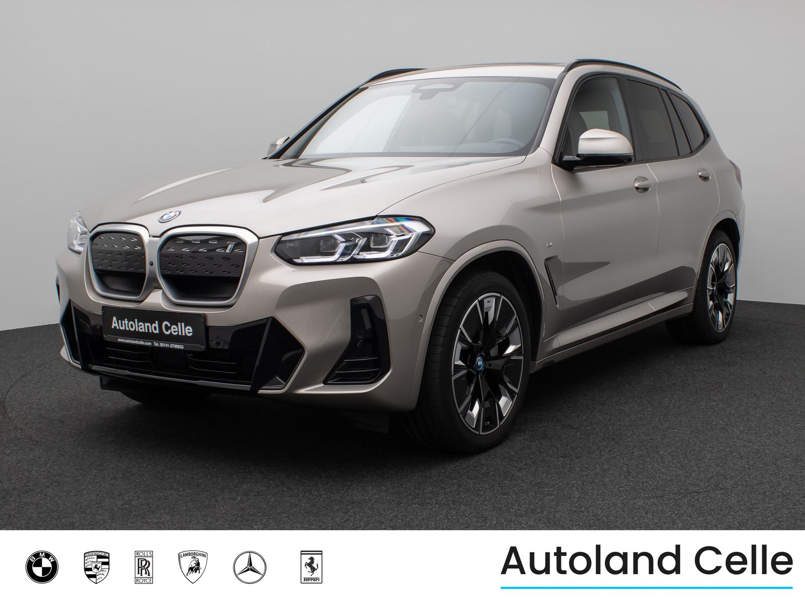 Fahrzeugabbildung BMW iX3 Impressive M Sport Panorama 360°HUD DAB H/K