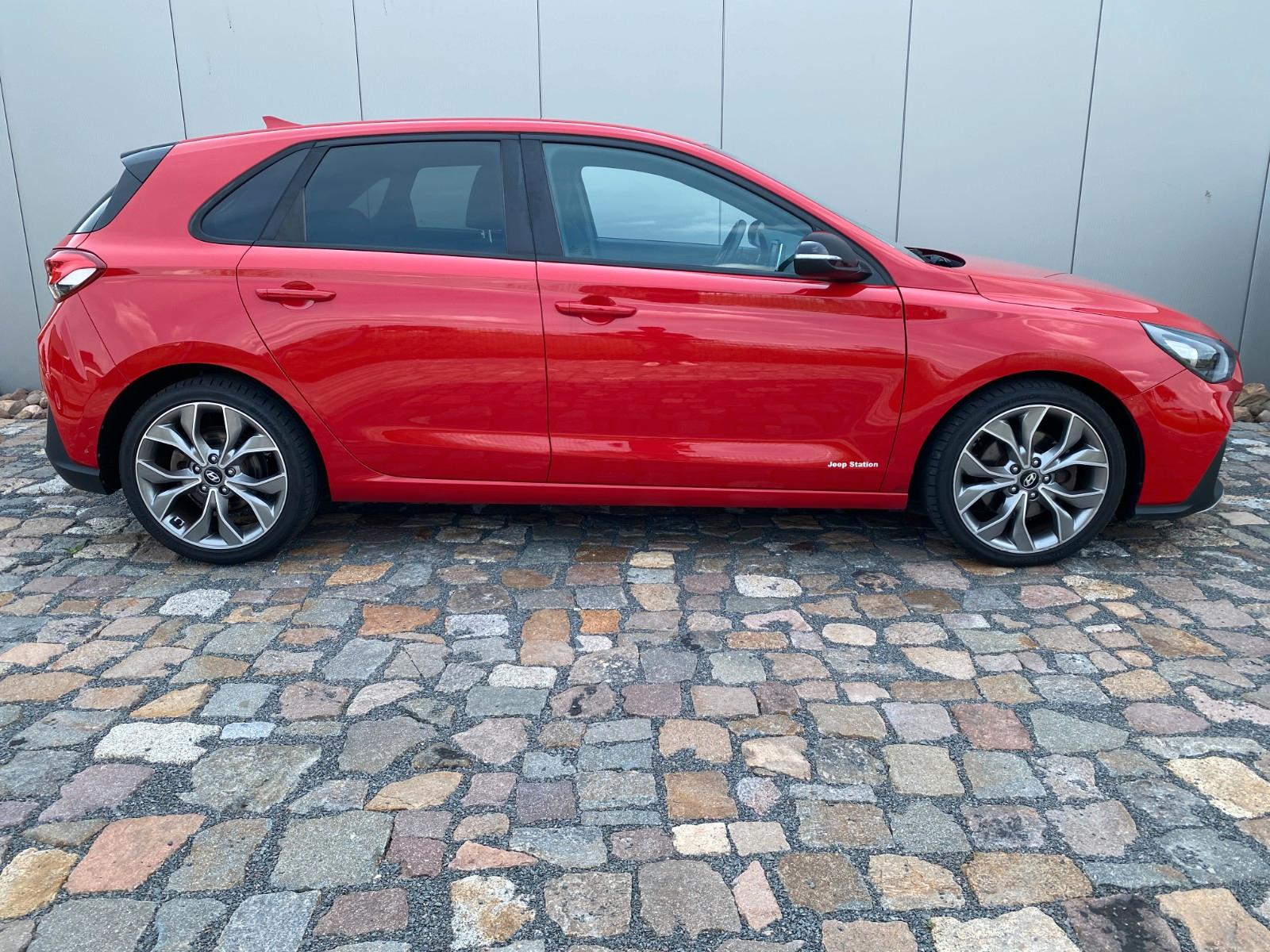 Hyundai i30 N LINE CAR PLAY SITZ-LENKRAD-HZG SCHECKHEFT