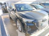 Audi Q4 Sportback e-tron 55 quattro S Line Optikpaket - Audi Q4 aus 2024