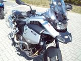 BMW F 900 GS Adventure Style Ride Pro - BMW R 90 S