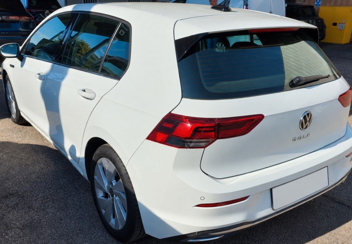 Volkswagen Golf 2.0 TDI 150 CV DSG SCR Style imagem 3