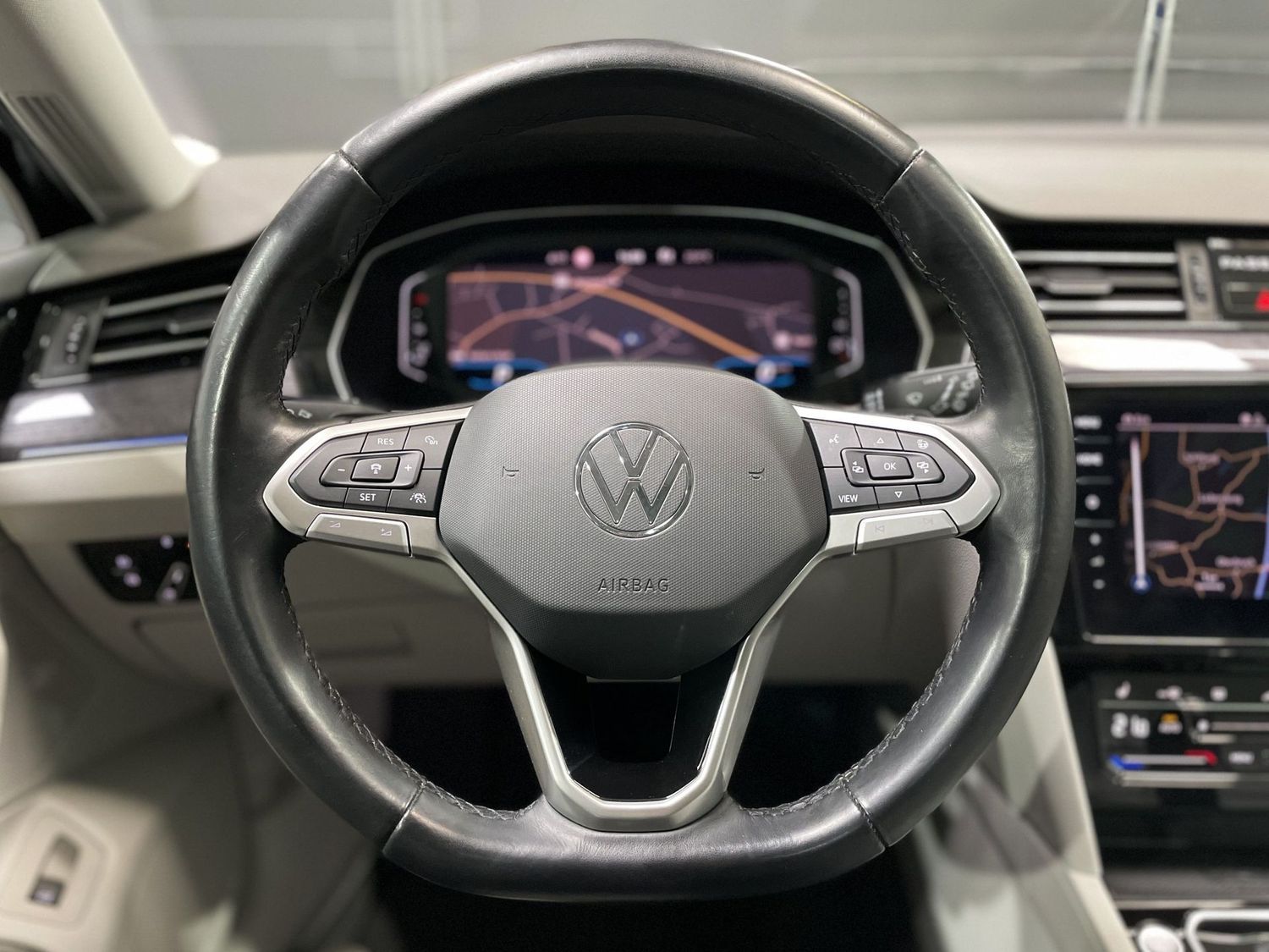Fahrzeugabbildung Volkswagen Passat R-Line Elegance#360°#Virtual#Pano#Matrix