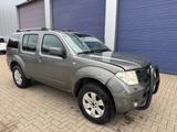 Nissan Pathfinder **AIRCO-EURO 3-7 SEATS** - graue Nissan Pathfinder