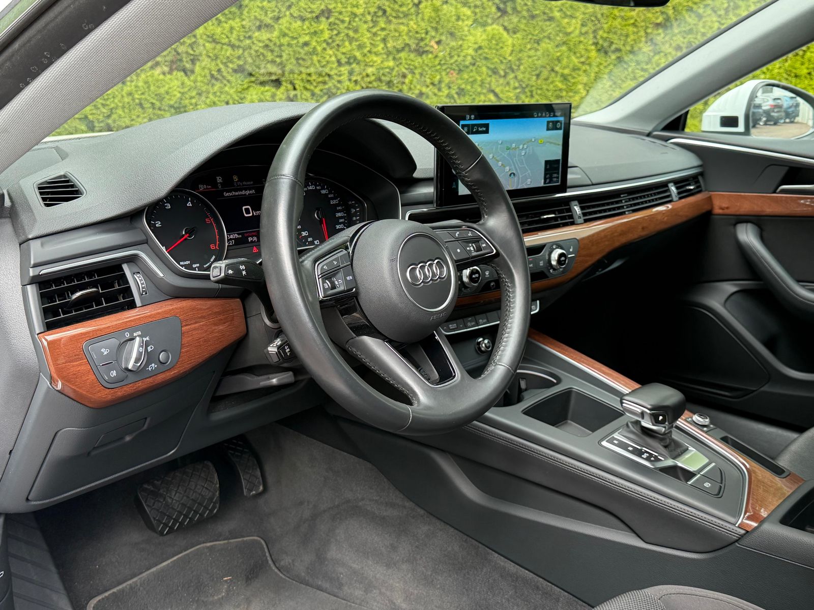 Fahrzeugabbildung Audi A5 Sportback 35 TDI S Line LED+NAV+ACC+SHZ+DAB+