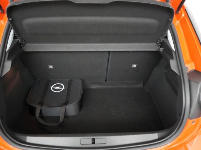 Corsa-e F 50kWH AT+PARKPILOT HI+SITZHEIZUNG+KEYL