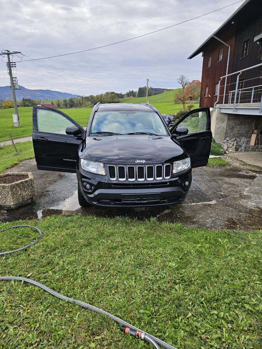 Jeep Compass 2013 — photo 15