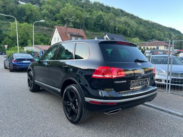 Volkswagen Touareg - 7