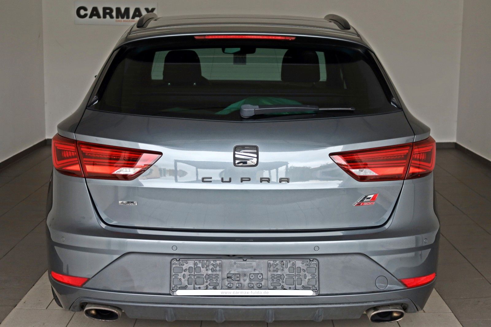 Fahrzeugabbildung SEAT Leon ST Cupra 300 4Drive TLeder,Navi,LED,PanDach