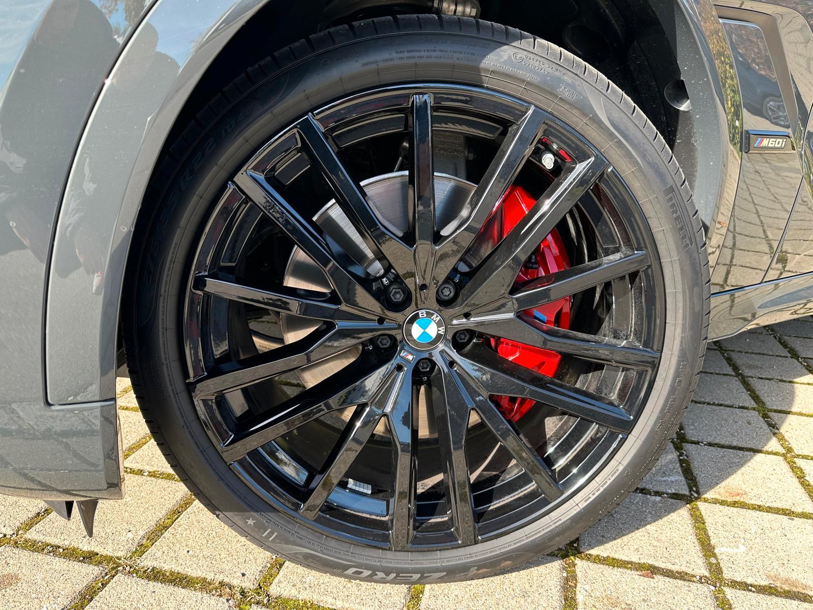 BMW X6 M60i xDrive ACC|HUD|PANO|HARMAN|AHK|
