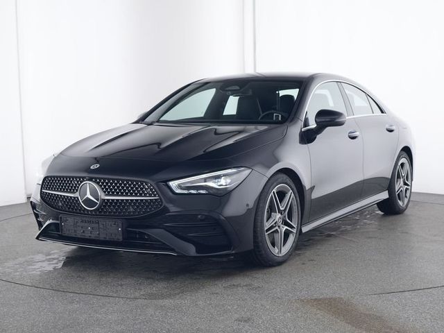 Mercedes-Benz CLA 200 AMG Coupe Kamera Ambiente LED Navi 18"