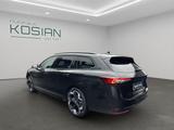 Skoda SUPERB COMBI SPORTLINE 2.0 TSI 4x4 STANDHZG+ACC+ - mit Benzin-Antrieb: Vollleder, Soundsystem, Kombi, mit Klimaanlage