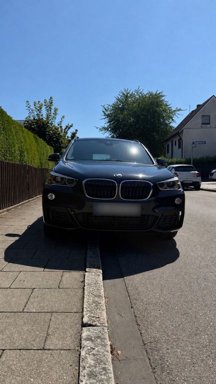 Image of BMW X1