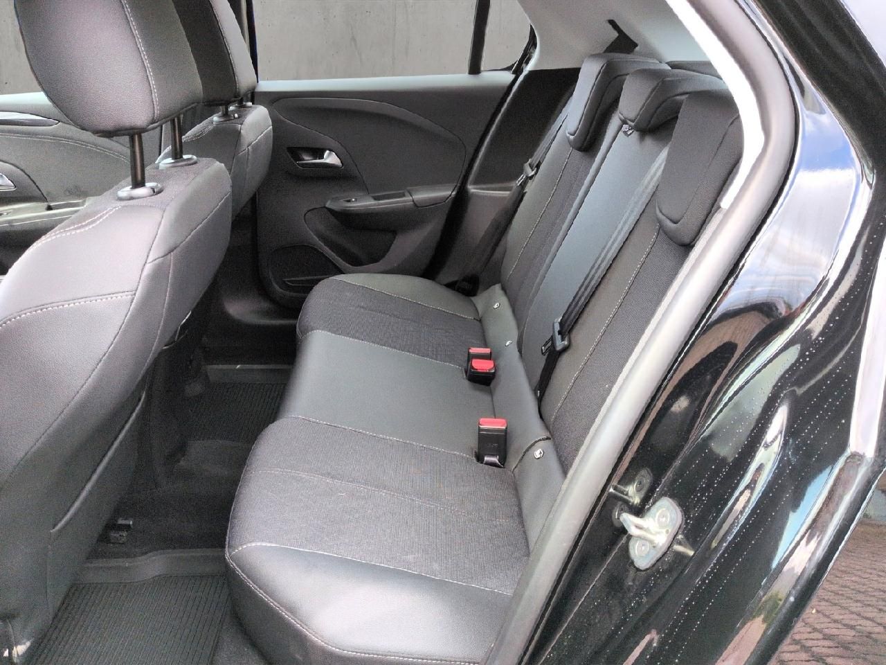 Fahrzeugabbildung Opel Corsa 1.2T Elegance - Kamera h, Sitz-, Lenkradhz